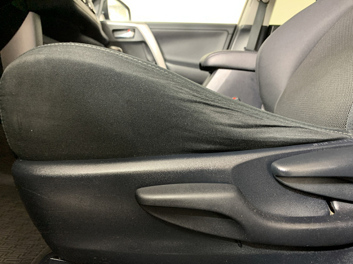 TOYOTA RAV4 2, 2016 года, Вариатор, КОРИЧНЕВЫЙ