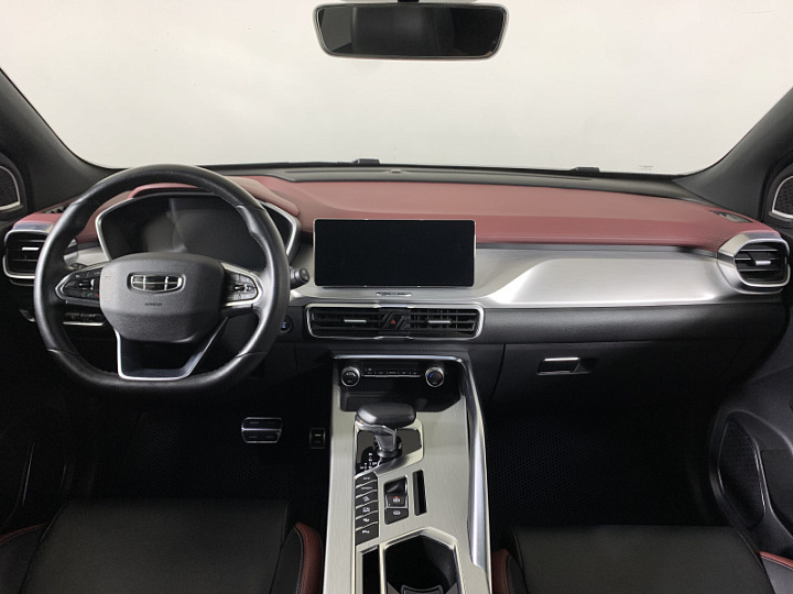 Geely Coolray 1.5, 2022 года, Робот, ЧЕРНЫЙ