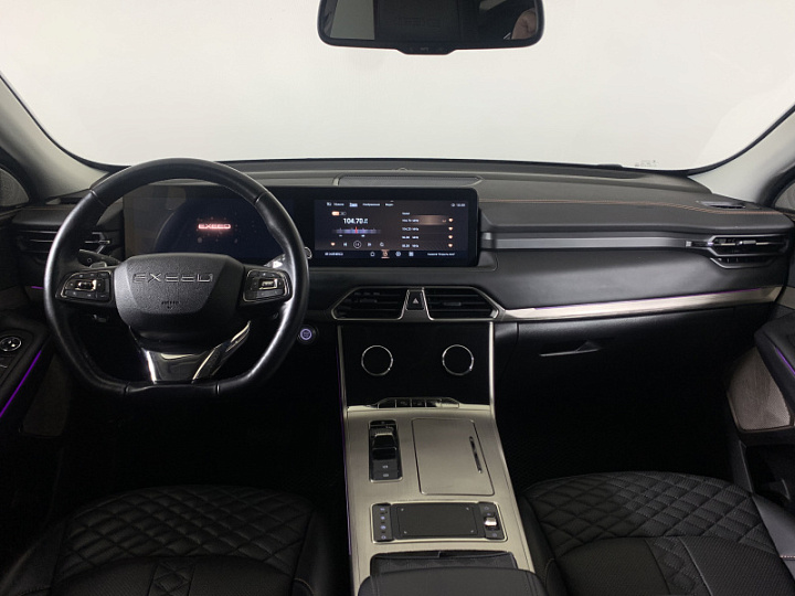 Exeed TXL 1.6, 2021 года, Робот, Белый
