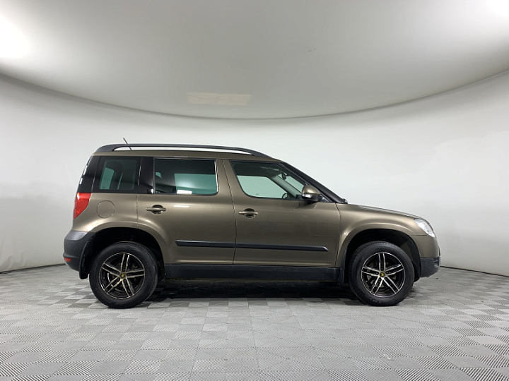 SKODA Yeti 1.2, 2012 года, Робот, СВЕТЛО-КОРИЧНЕВЫЙ