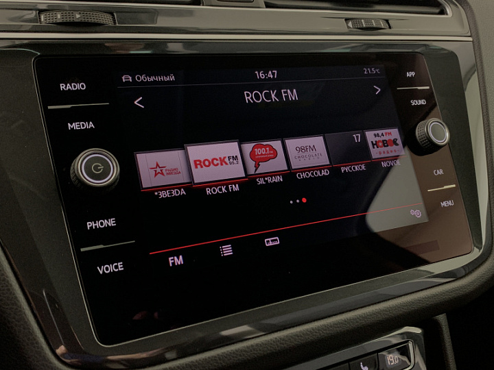 VOLKSWAGEN Tiguan 2, 2018 года, Робот, ЧЕРНЫЙ