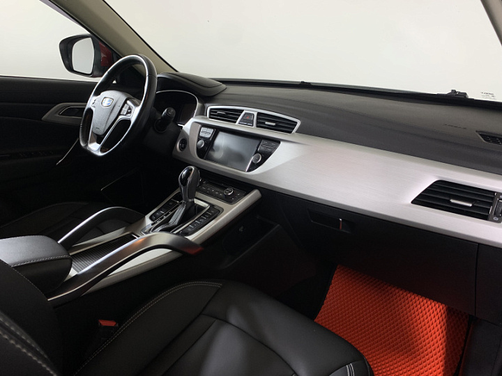 Geely Atlas 2.4, 2019 года, Автоматическая, Красный