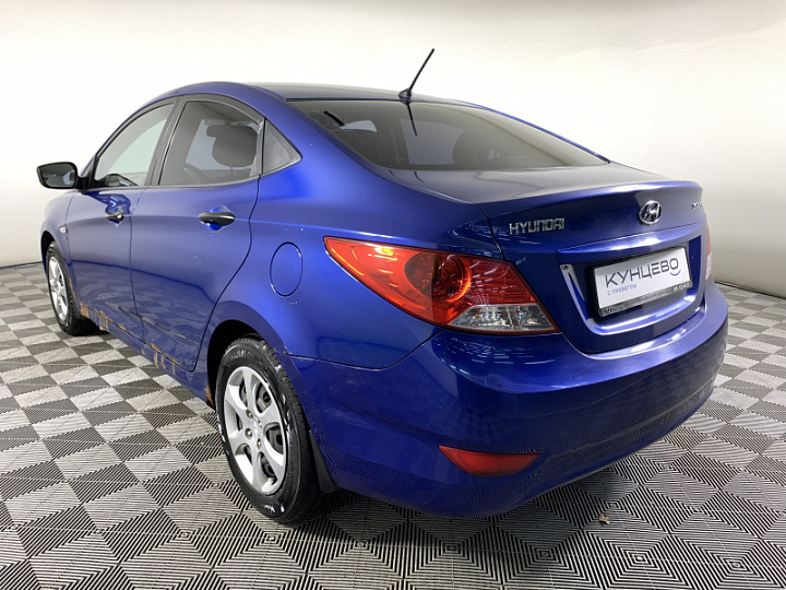 Hyundai Solaris 1.6, 2011 года, Автоматическая, ТЕМНО-СИНИЙ