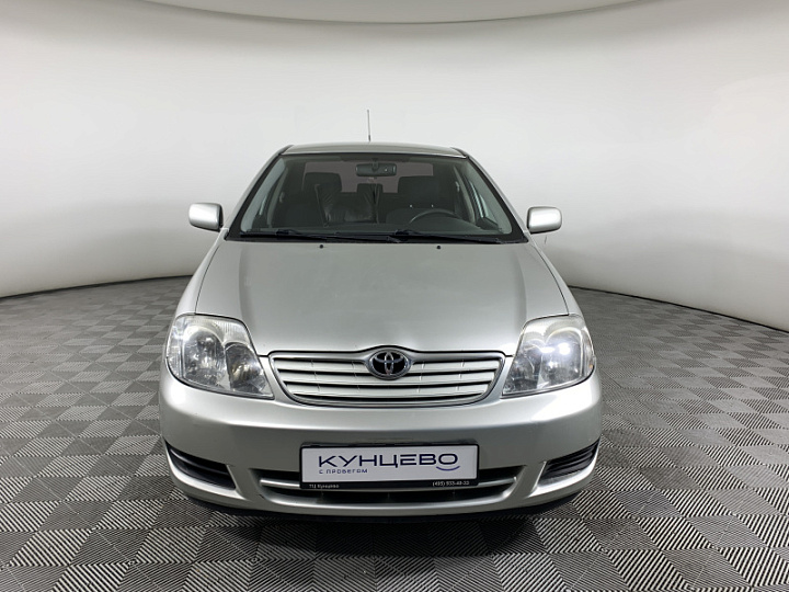 TOYOTA Corolla 1.6, 2004 года, Механика, Серебристый