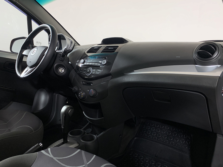 RAVON R2 1.3, 2017 года, Автоматическая, КРАСНЫЙ