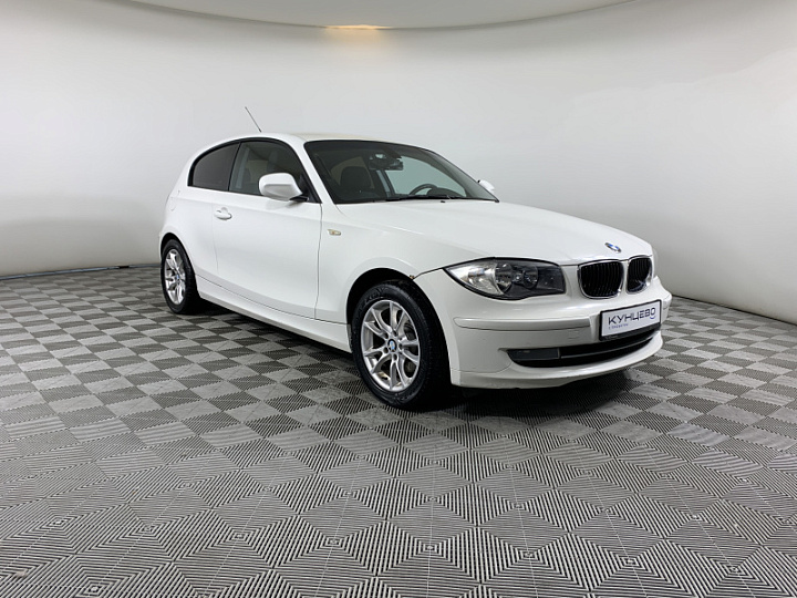 BMW 1 серии 2, 2010 года, Автоматическая, БЕЛЫЙ