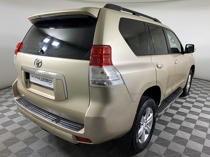 TOYOTA Land Cruiser Prado 3, 2011 года, Автоматическая, БЕЖЕВЫЙ