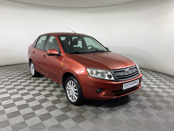 Lada Granta 1.6, 2013 года, Механика, КРАСНЫЙ