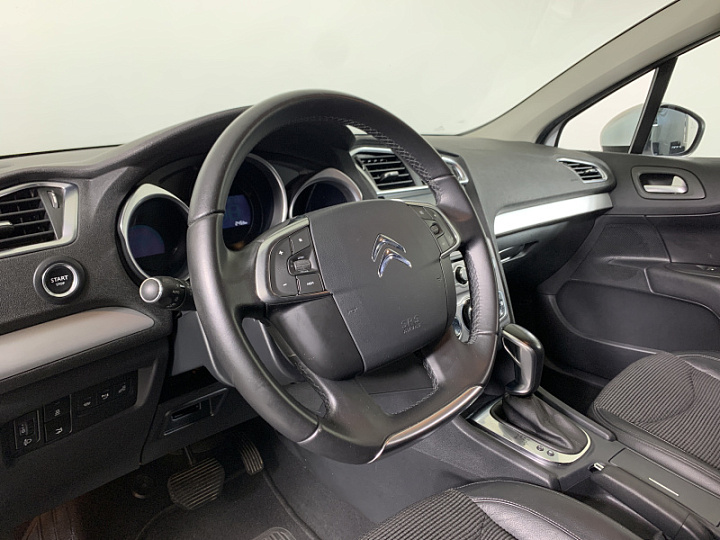 CITROEN C4 1.6, 2016 года, Автоматическая, БЕЛЫЙ