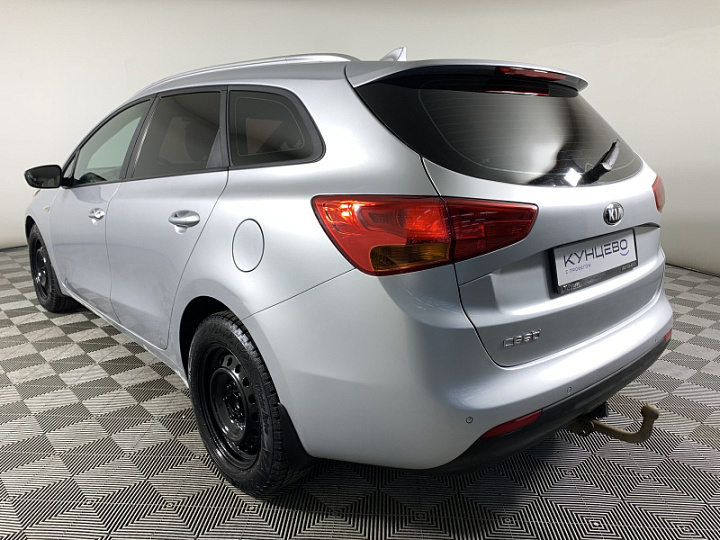 KIA Ceed 1.6, 2017 года, Автоматическая, Серебристый