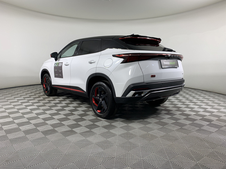 OMODA C5 1.6, 2023 года, Автоматическая, БЕЛЫЙ