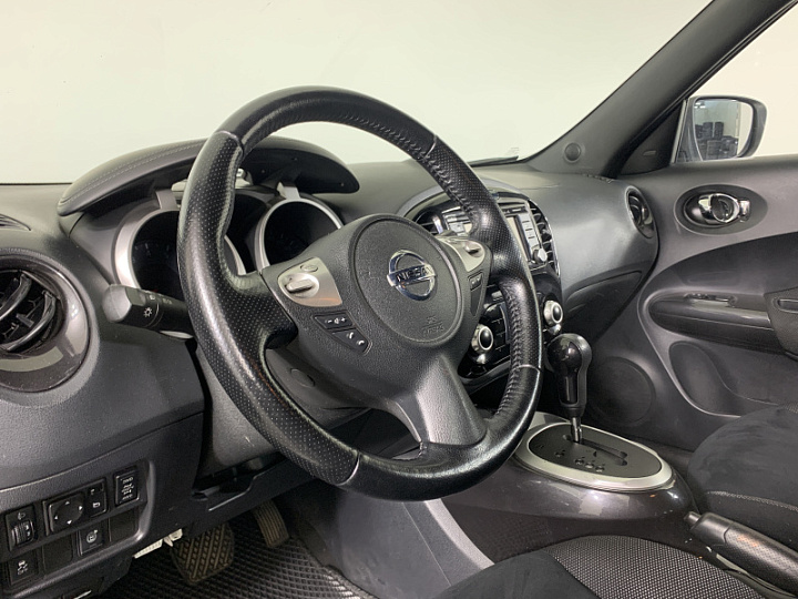 NISSAN Juke 1.6, 2014 года, Вариатор, БЕЛЫЙ