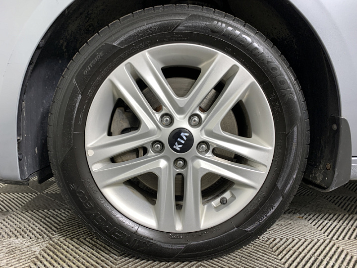 KIA Ceed 1.6, 2021 года, Автоматическая, СЕРЫЙ