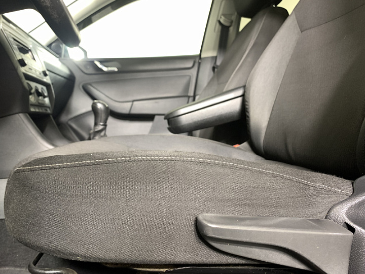 Skoda Rapid 1.6, 2014 года, Механика, ТЕМНО-СИНИЙ