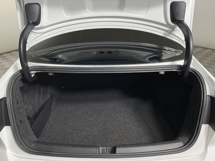 VOLKSWAGEN Jetta 1.6, 2016 года, Автоматическая, БЕЛЫЙ