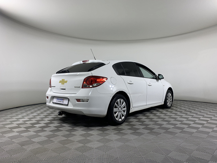 CHEVROLET Cruze 1.8, 2013 года, Механика, БЕЛЫЙ