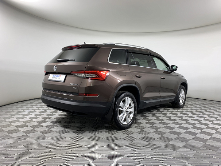 SKODA Kodiaq 2, 2018 года, Робот, КОРИЧНЕВЫЙ