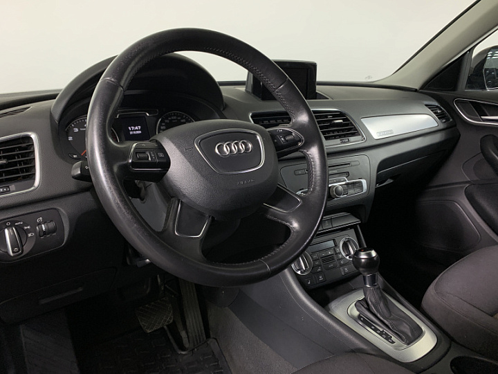 AUDI Q3 2, 2013 года, Робот, ЧЕРНЫЙ