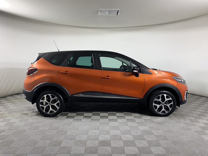 Renault Kaptur 1.6, 2016 года, Вариатор, Оранжевый