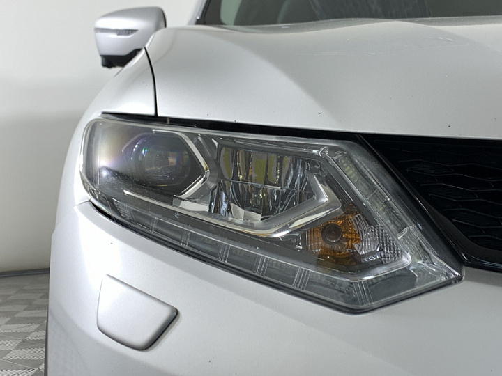 NISSAN X-Trail 2, 2018 года, Вариатор, Серебристый