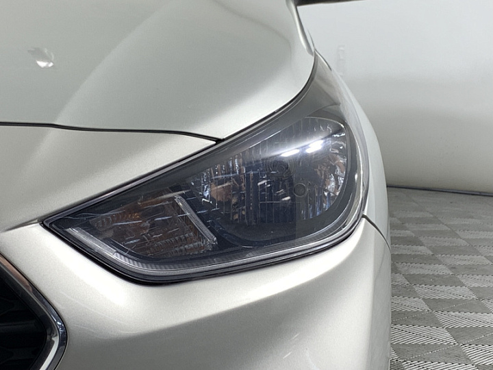 Hyundai Solaris 1.6, 2019 года, Автоматическая, Серый