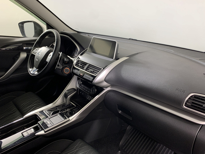 MITSUBISHI ECLIPSE CROSS 1.5, 2018 года, Вариатор, СЕРЫЙ