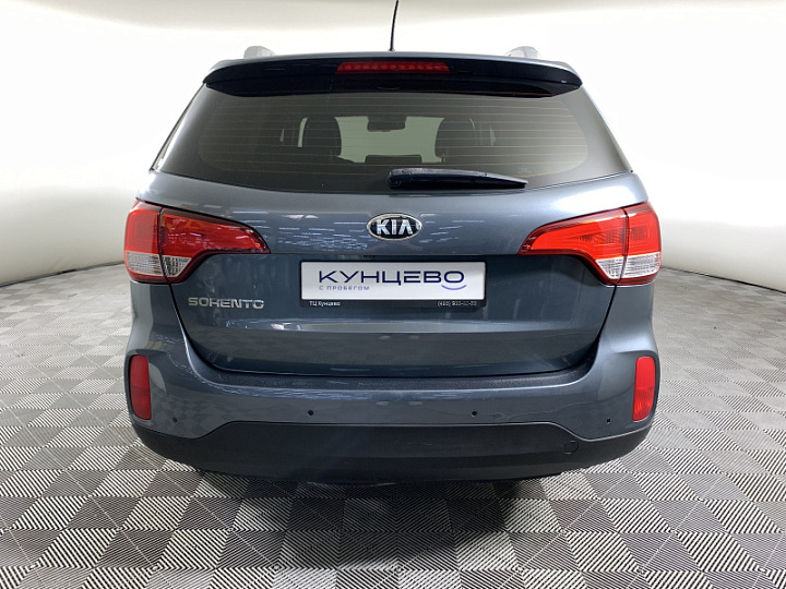 KIA Sorento 2.4, 2015 года, Автоматическая, Зеленый