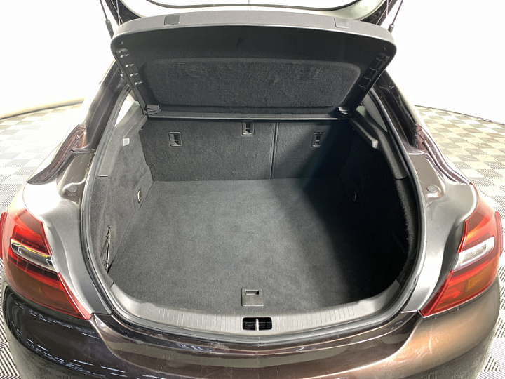 OPEL Insignia 1.8, 2014 года, Механика, КОРИЧНЕВЫЙ