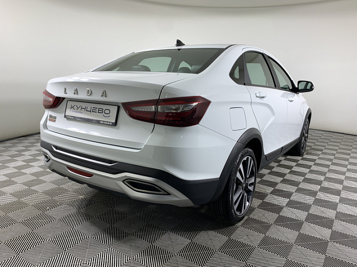 Lada Vesta 1.6, 2023 года, Механика, БЕЛЫЙ