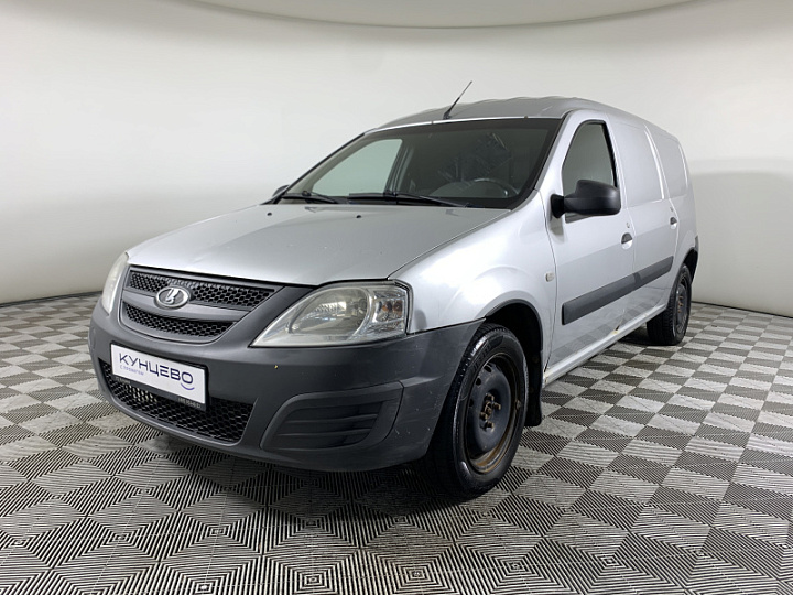 Lada Largus 1.6, 2013 года, Механика, Серебристый