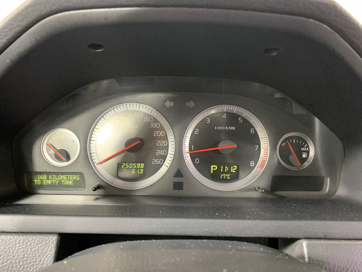 VOLVO XC90 2.5, 2006 года, Автоматическая, ЧЕРНЫЙ