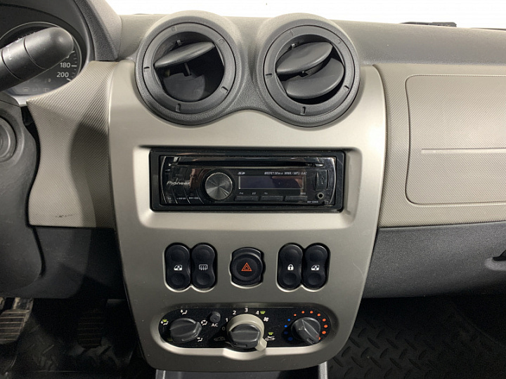 RENAULT Logan 1.6, 2010 года, Механика, СИНИЙ