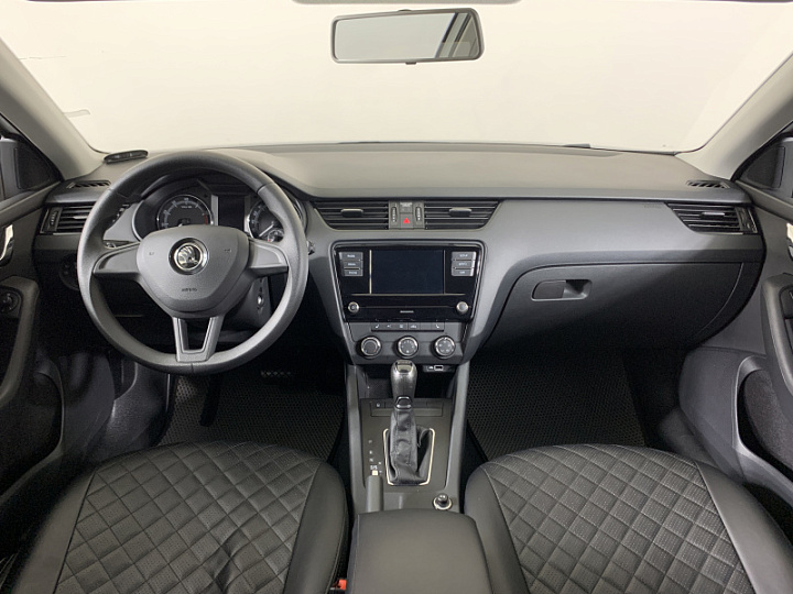 SKODA Octavia 1.6, 2020 года, Автоматическая, БЕЛЫЙ