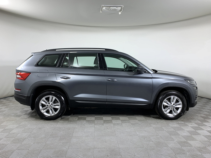 SKODA Kodiaq 1.4, 2019 года, Робот, СЕРЫЙ