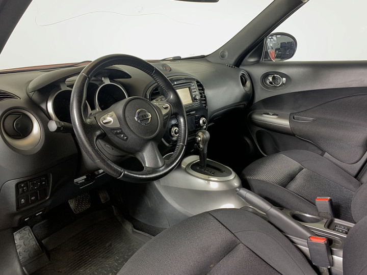 Nissan Juke 1.6, 2012 года, Вариатор, Не определен
