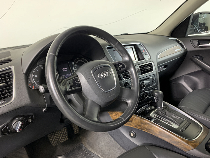 AUDI Q5 2, 2010 года, Робот, Черно-Серый