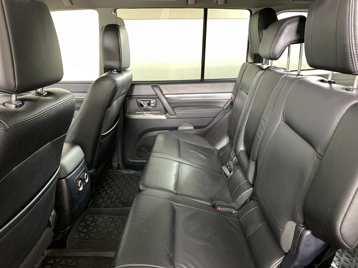Mitsubishi Pajero 3.2, 2012 года, Автоматическая, Коричневый