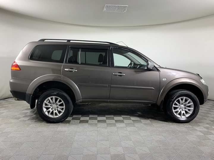 MITSUBISHI Pajero Sport 2.5, 2010 года, Автоматическая, КОРИЧНЕВЫЙ