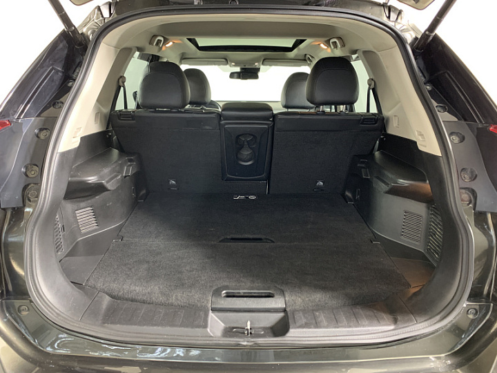 NISSAN X-Trail 2.5, 2019 года, Вариатор, ОЛИВКОВЫЙ