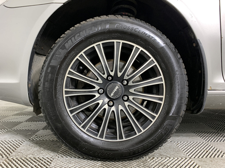 SKODA Octavia 1.4, 2011 года, Механика, СЕРЫЙ
