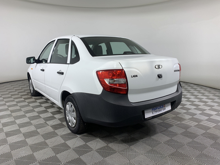 Lada Granta 1.6, 2017 года, Механика, БЕЛЫЙ