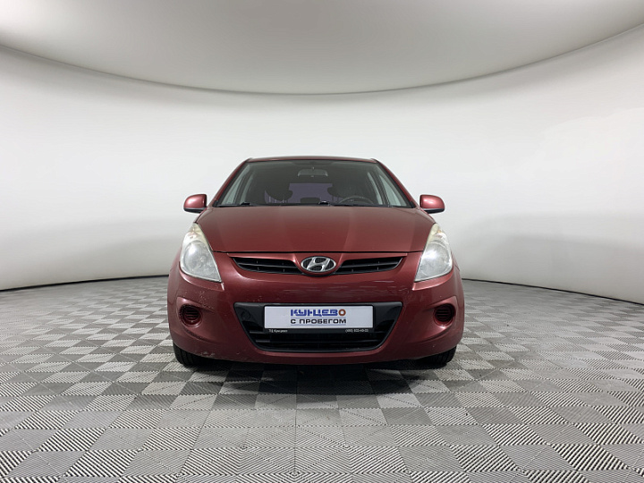 HYUNDAI i20 1.4, 2010 года, Механика, Вишневый