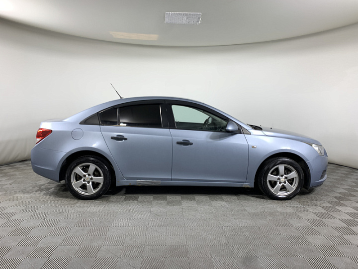 CHEVROLET Cruze 1.6, 2010 года, Механика, Серебристо-желтый