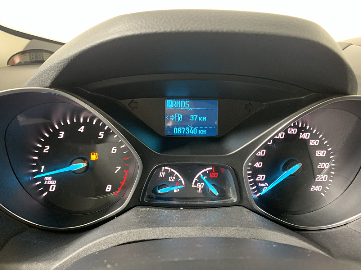 FORD Kuga 2.5, 2016 года, Автоматическая, ЧЕРНЫЙ