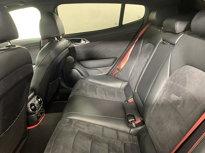KIA Stinger 2, 2021 года, Автоматическая, Синий