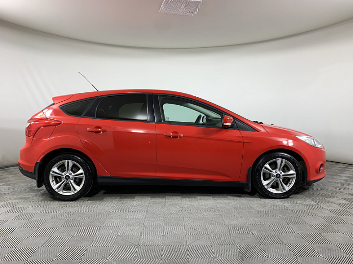 FORD Focus 1.6, 2011 года, Робот, КРАСНЫЙ