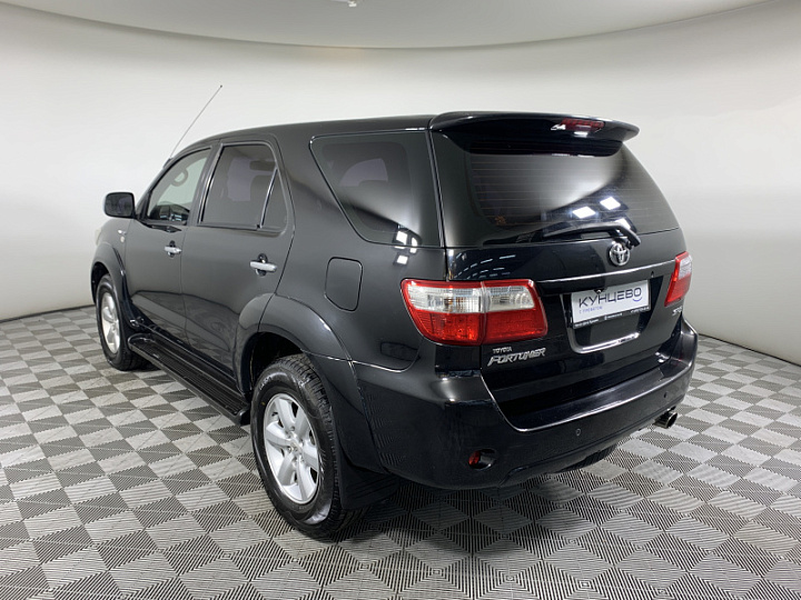 TOYOTA Fortuner 2.7, 2011 года, Автоматическая, ЧЕРНЫЙ