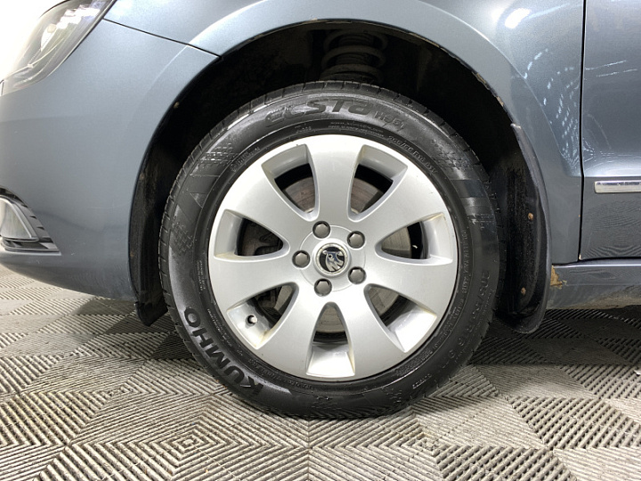 SKODA Superb 1.8, 2014 года, Робот, СЕРЫЙ