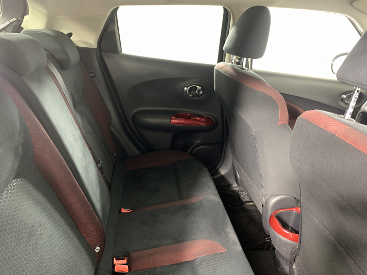 NISSAN Juke 1.6, 2014 года, Вариатор, ЧЕРНЫЙ