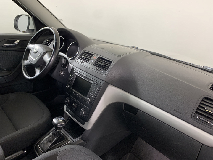 SKODA Yeti 1.2, 2012 года, Робот, БЕЛЫЙ